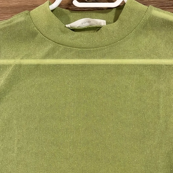 Green shimmery sheer mock neck tank - Picture 3 of 3